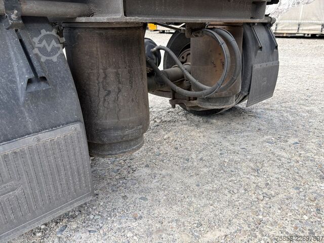 Swap chassis trailer SOMMER Verzinkte Lafetten Zwillingsreifen 17,5