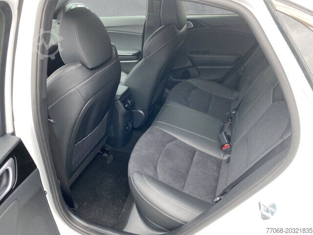 Special purpose truck Kia XCee´d GT-LINE 1.6 T-GDI *LEDER-PAKET*PANORAMADACH*