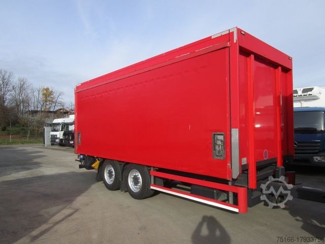Beverage trailer SPIER 2-Achs TANDEM-Anhänger Getränkepritsche LBW 2 T