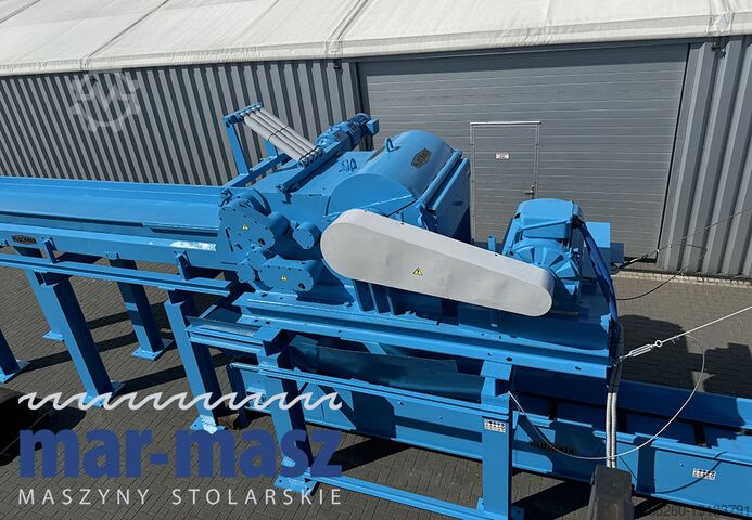 Wood Chipper Shredder KLOCKNER 900×180 HS 4 WT z przenośnikiem łańcuchowym typu redler