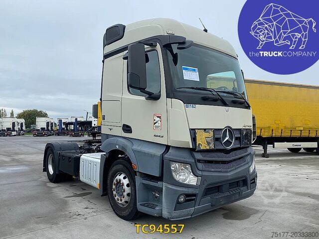 Standard-SZM Mercedes-Benz Actros 1843