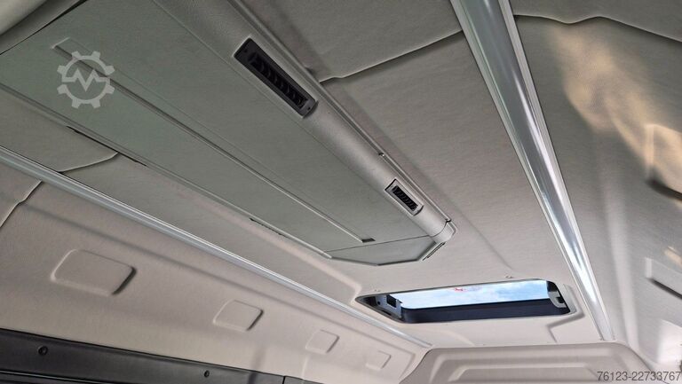 Kleinbus Opel Movano Lord light Lagerfahrzeug Stock 18 SS
