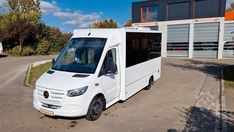 Stadtbus MERCEDES-BENZ Frontniederflur Sprinter 517 / 4 er Bestuhlung