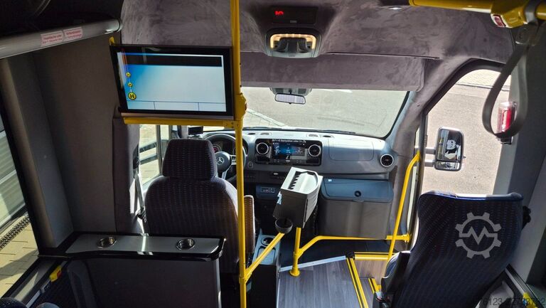 Stadtbus MERCEDES-BENZ Frontniederflur Sprinter 517 / 4 er Bestuhlung