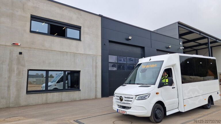 Stadtbus MERCEDES-BENZ Frontniederflur Sprinter 517 / 4 er Bestuhlung