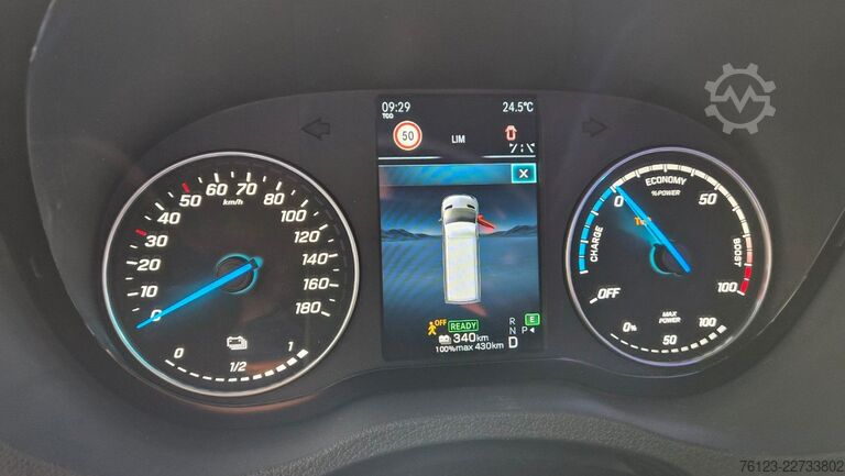 Kleinbus MERCEDES-BENZ Sprinter 420 Elektro bis zu 19 Schlafsessel