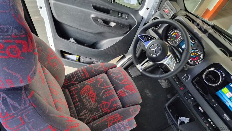 Kleinbus MERCEDES-BENZ Sprinter 420 Elektro bis zu 19 Schlafsessel