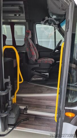 Kleinbus MERCEDES-BENZ Sprinter 420 Elektro bis zu 19 Schlafsessel