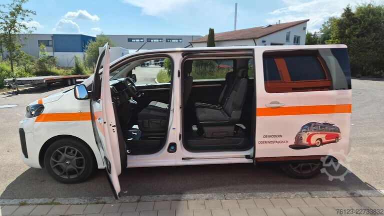 Kleinbus Citroën SpaceTourer Opel Zafira Plus M 9 Sitzer