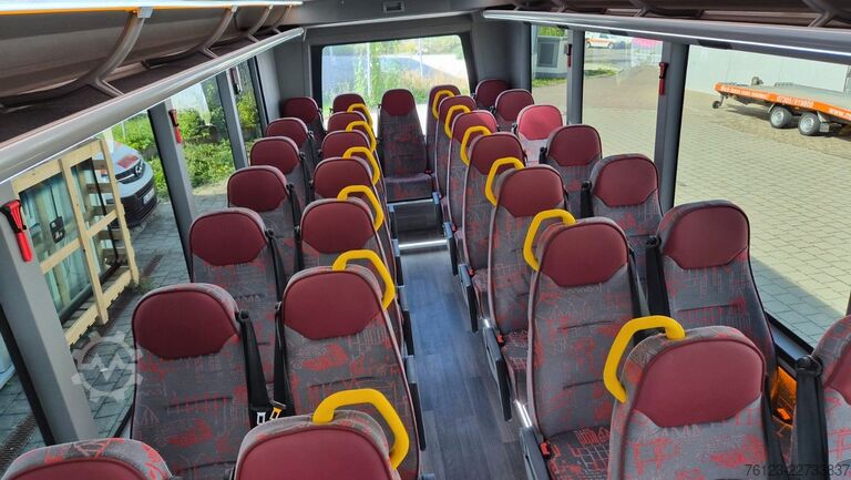 Kleinbus MERCEDES-BENZ 30 Sitzer Schul- Transferbus 519 Lagerfahrzeug