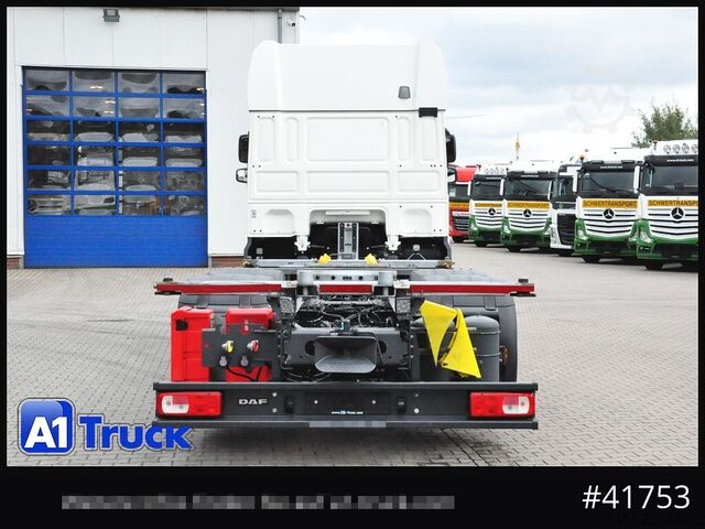 Wechselfahrgestell LKW DAF DAF XF 480 FAN SSC Intarder, Lenkachse