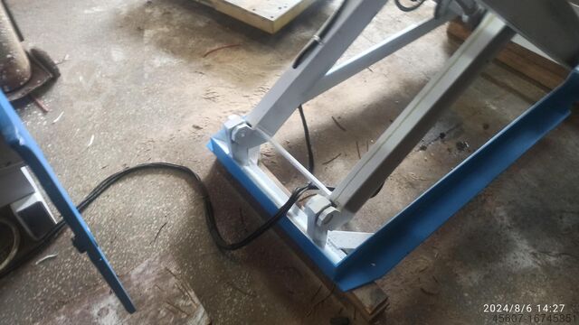 HYDRAULISCHER STANDHEBER DHP Famad Paczków DHP 1,5