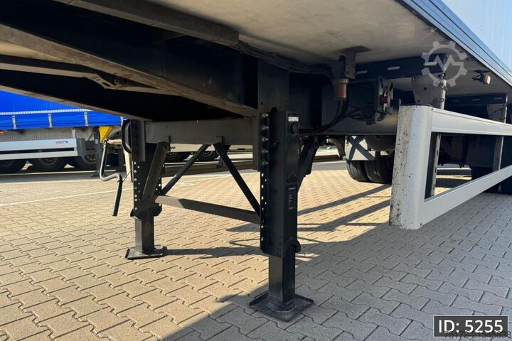 Refrigerated/frozen transport Van Eck UT-2BI / 2 Axle / DHOLLANDIA