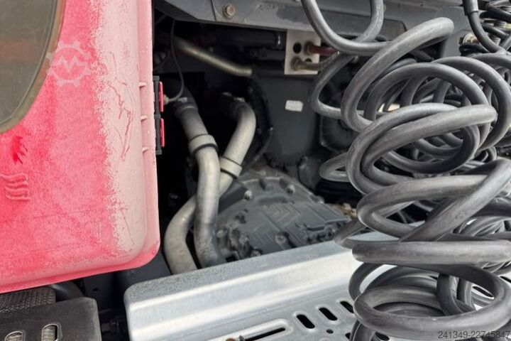 Standard SZM IVECO Stralis 480 4x2 Kompressor GHH