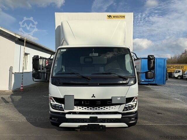 Curtain sider van Fuso Canter 7C18 Bordwand Pritsche Plane