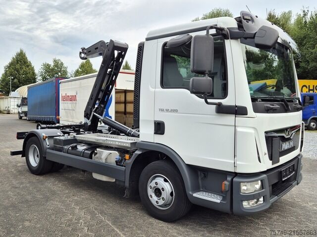 Abrollkipper man TGL 12.220 BL City Abrollkipper  2x AHK Euro 6