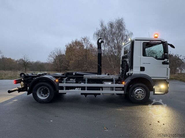 Abrollkipper man TGM 15.290 BL Abrollkipper AHK