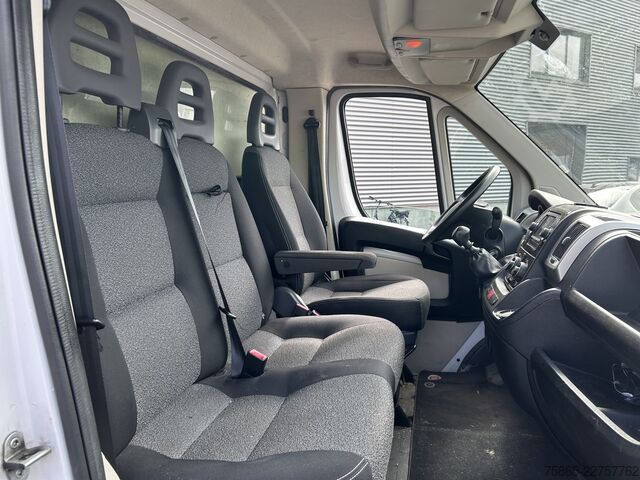 Closed box Fiat Ducato 2.3 Multijet / 280 dkm / Box 4.2 mtr / L...