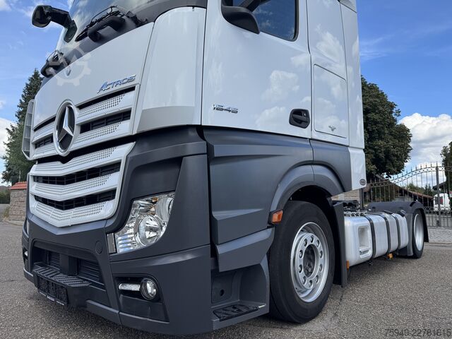 Actros 1845 LS nRL StreamSpace, retarder Mercedes-Benz Actros 1845 LS nRL StreamSpace, Retarder