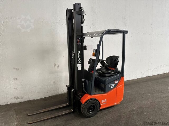 Elektro 3 Rad-Stapler Toyota 7FBEST10 - TRIPLEX 6 m - 756 Stunden !!!