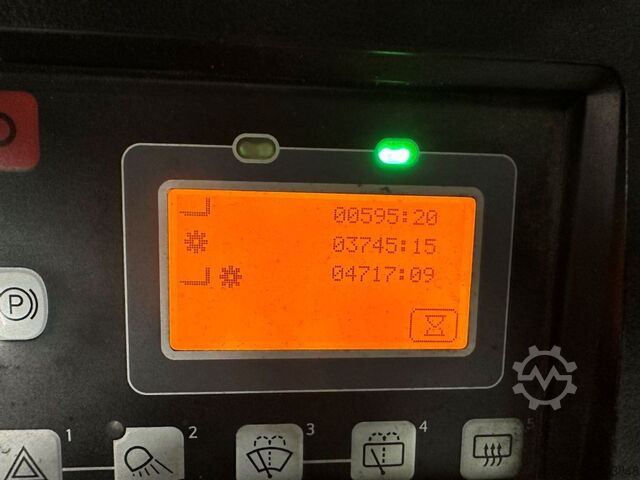 Elektro 4 Rad-Stapler Toyota 8FBM16T - FREIHUB-MAST !!!