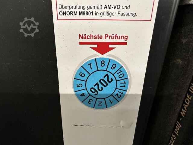 Elektro 3 Rad-Stapler Toyota 8FBE16T - TRIPLEX 4,7 m