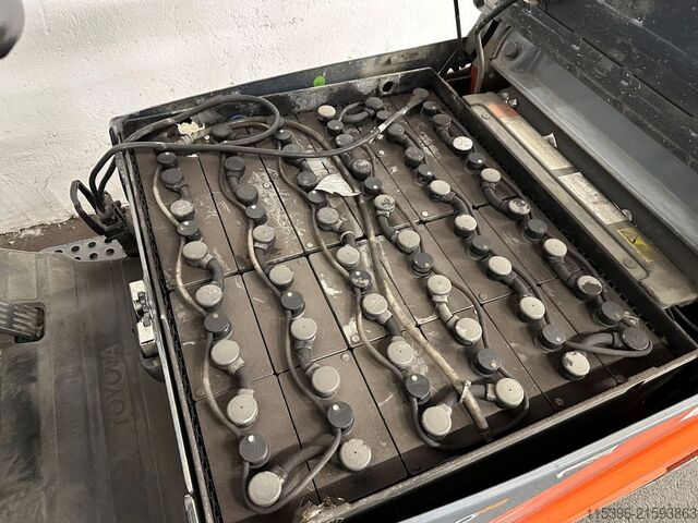 Elektro 3 Rad-Stapler Toyota 8FBE16T - TRIPLEX 4,7 m