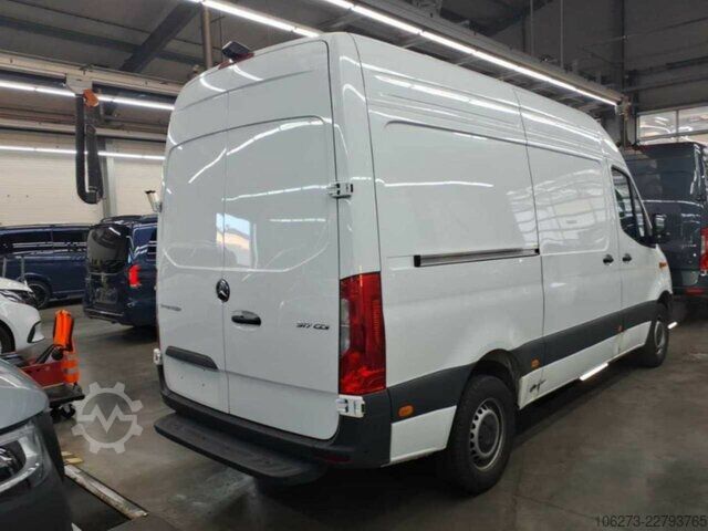 Van Mercedes-Benz Sprinter 317 CDI,L2H2,Automatik,Kamera,Navi