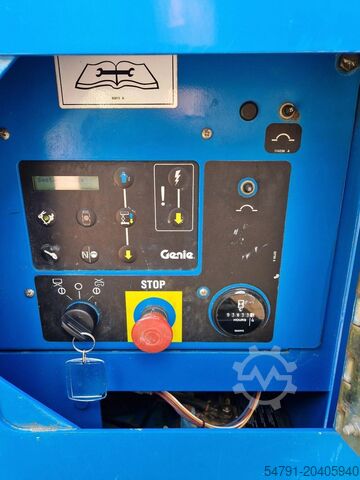 Scherenhebebühne Genie GS-4390 (15,5 mtr werkhoogte)