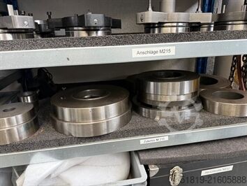 CNC Innen- und Aussenschleifmaschine DVS UGRIND 800