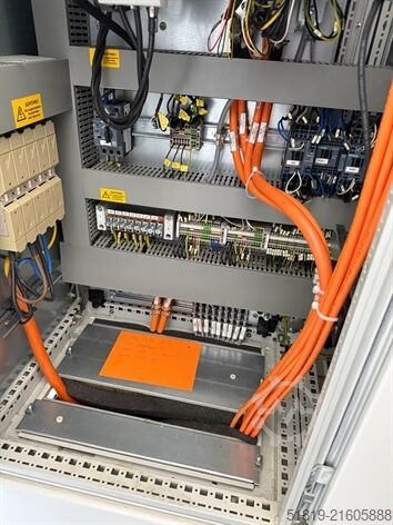 CNC Innen- und Aussenschleifmaschine DVS UGRIND 800