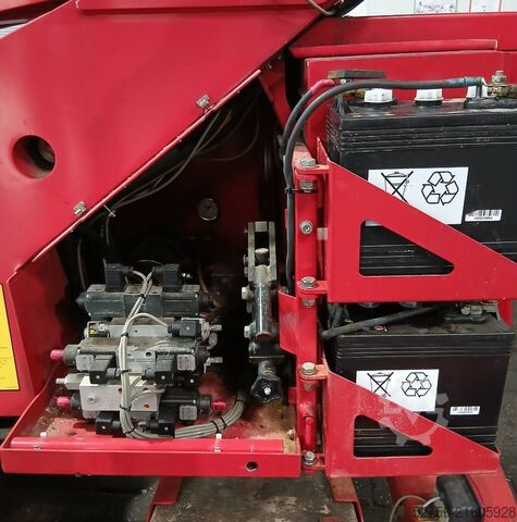 Aerial platform Rothlehner Denka Lift DL18