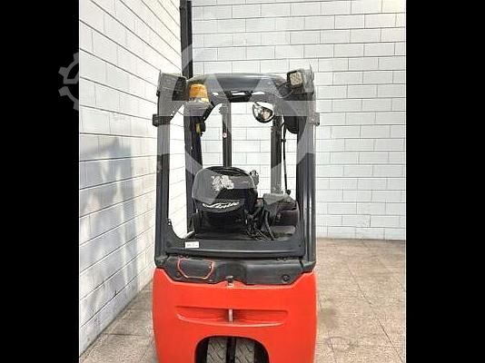 Gabelstapler Linde E16C