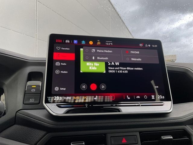 Transporter mit Kipper MAN TGE 3.180 Pritsche KIPPER DOKA LR 4x4 ACC LED