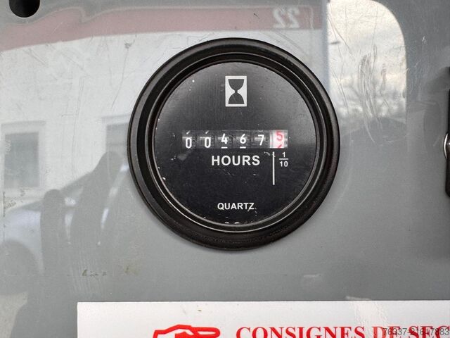 Arbeitsbühne Renault Trafic III  Steiger France Elevateur 111