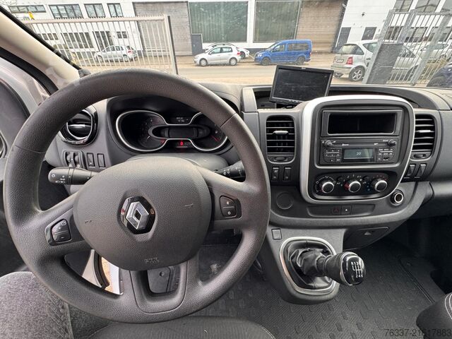 Arbeitsbühne Renault Trafic III  Steiger France Elevateur 111