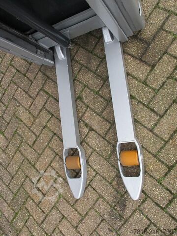 Hochhubwagen STILL EXV12