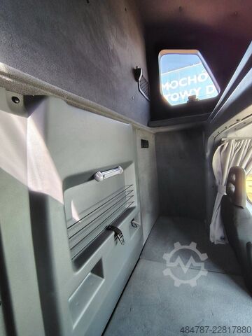Transporter mit Pritsche & Plane IVECO Daily 70C18HA8 Plane LBW BackSleeper SOFORT