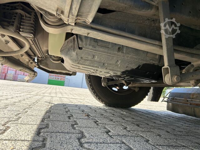 Kehrmaschine MERCEDES-BENZ Atego 1324 / Bucher CityFant 6000