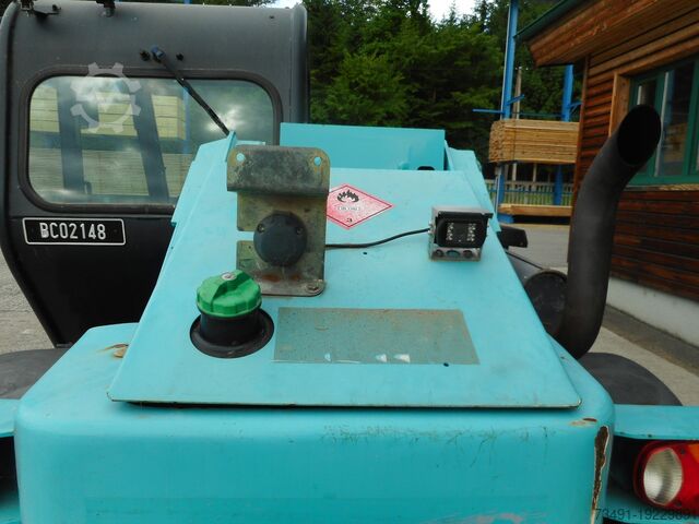 Telescopic arm forklift Bobcat T2250