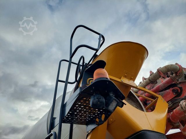 Betonpumpen-LKW MAN 35.413 FFD-TM BB CIFA MAGNUM MK 28.4