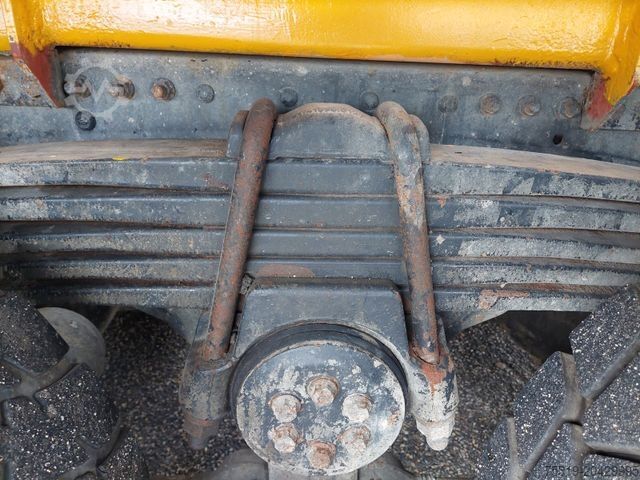 Betonpumpen-LKW MAN 35.413 FFD-TM BB CIFA MAGNUM MK 28.4