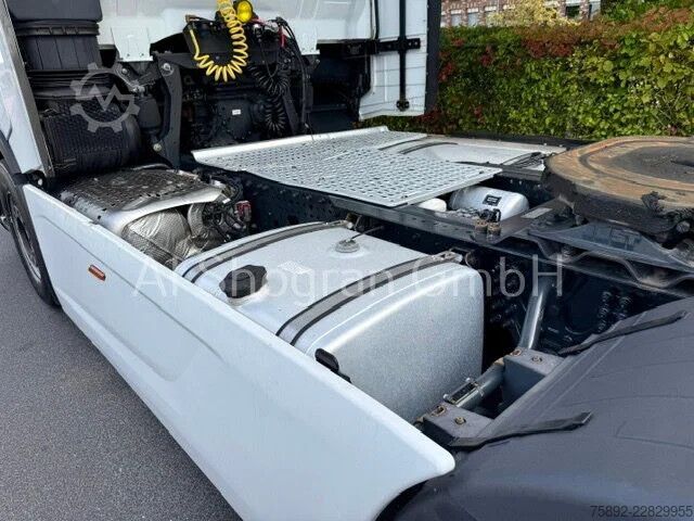 Standard-SZM Iveco S-WAY 510 Retarder / Euro6 d / 2 x Tank