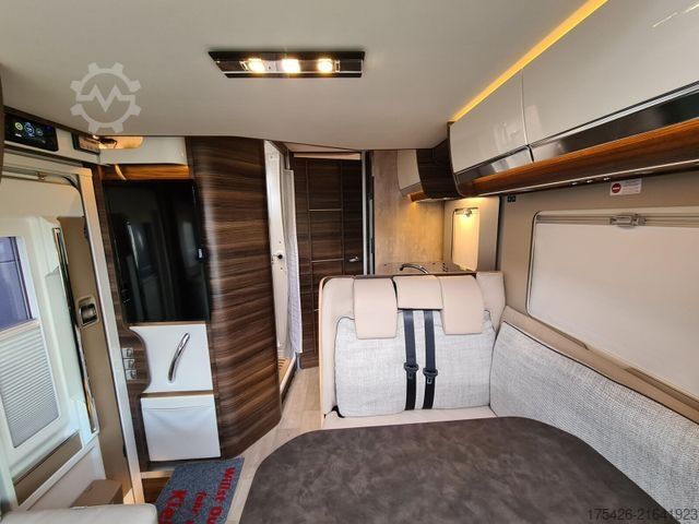 Teilintegriertes Wohnmobil LAIKA Ecovip L 3019 *Hubstützen-Anlage*Dachklima*