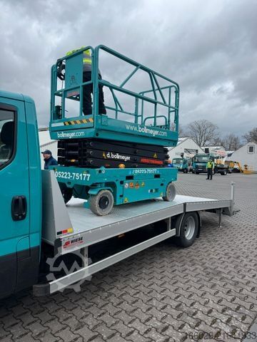 Abschleppwagen IVECO Maschinentransporter Arbeitsbühnentransporter