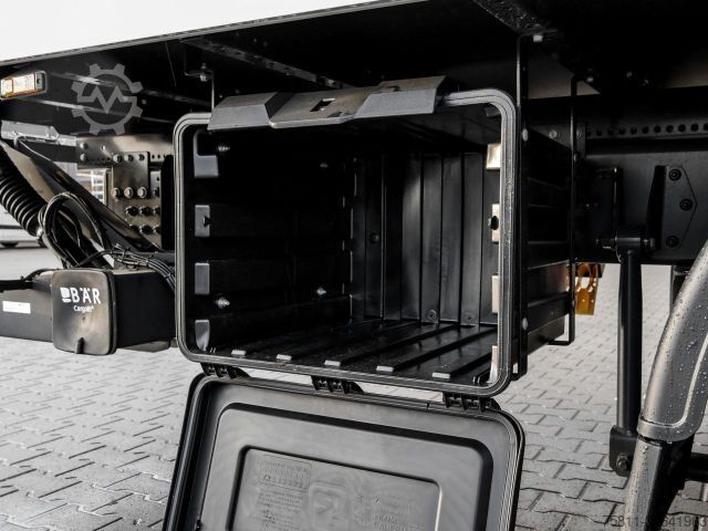 LKW mit Kofferaufbau DAF XB 290 FA Koffer 16t