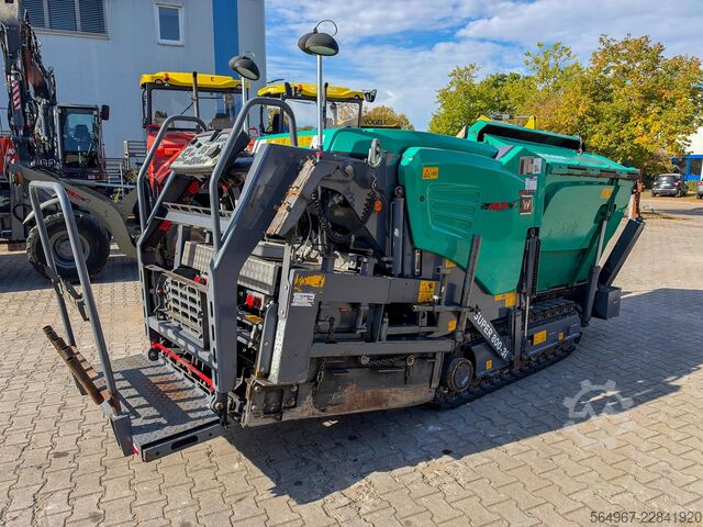 Wheeled asphalt paver Vögele Super 800-3i 55,4 kW 6500 kg