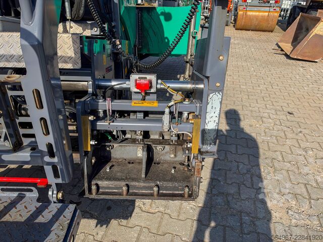 Wheeled asphalt paver Vögele Super 800-3i 55,4 kW 6500 kg