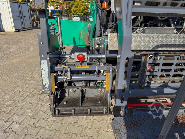 Wheeled asphalt paver Vögele Super 800-3i 55,4 kW 6500 kg