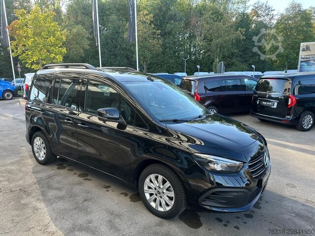 Minibus Mercedes-Benz T 180 Progressive Automatik Navi RFK LED